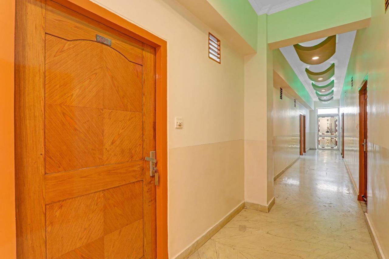 Oyo 27695 Hotel Relation Kanpur Dış mekan fotoğraf