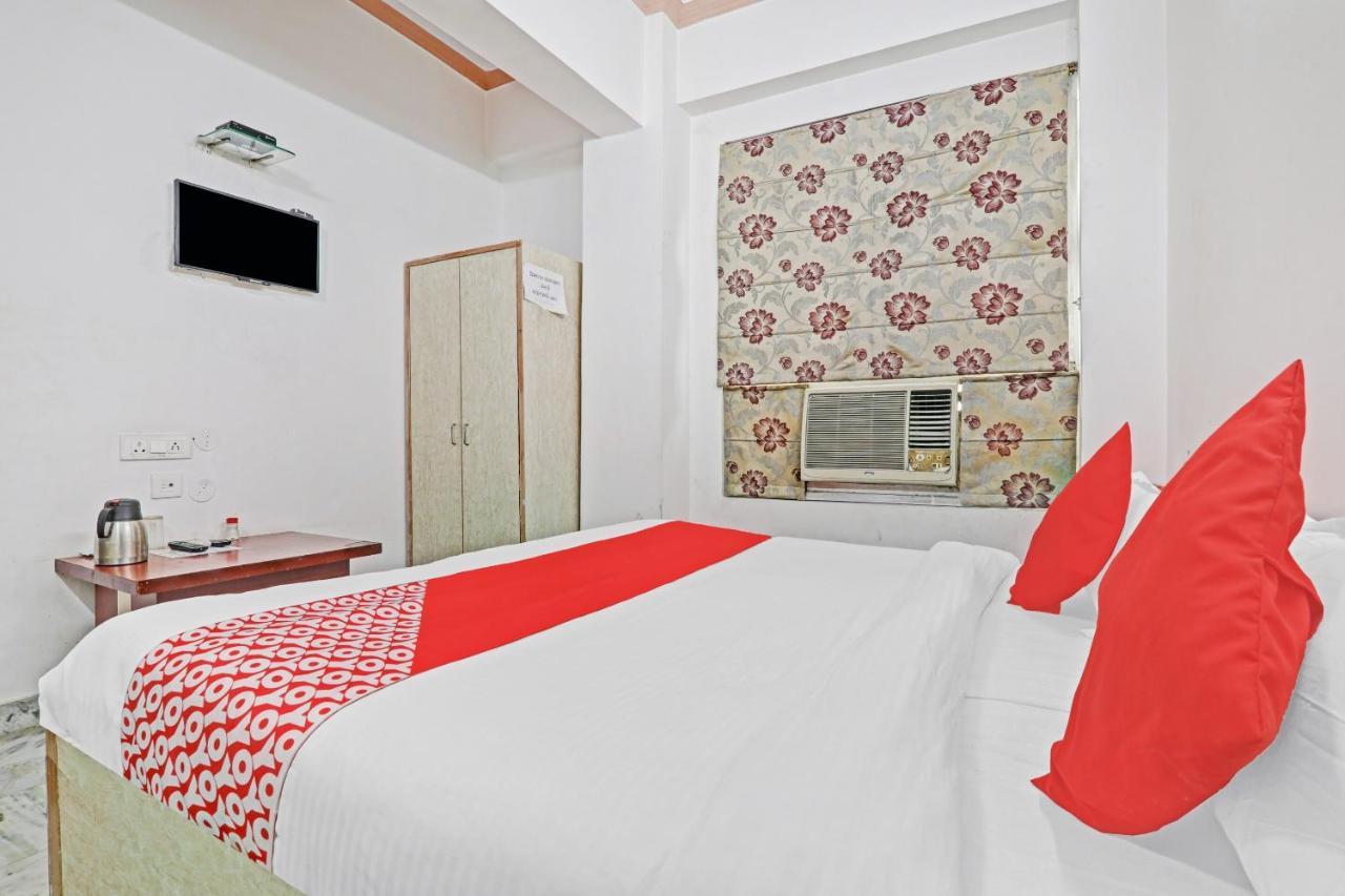 Oyo 27695 Hotel Relation Kanpur Dış mekan fotoğraf