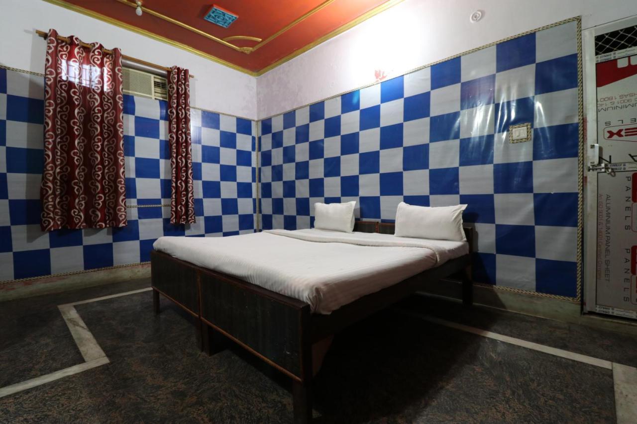 Oyo 27695 Hotel Relation Kanpur Dış mekan fotoğraf