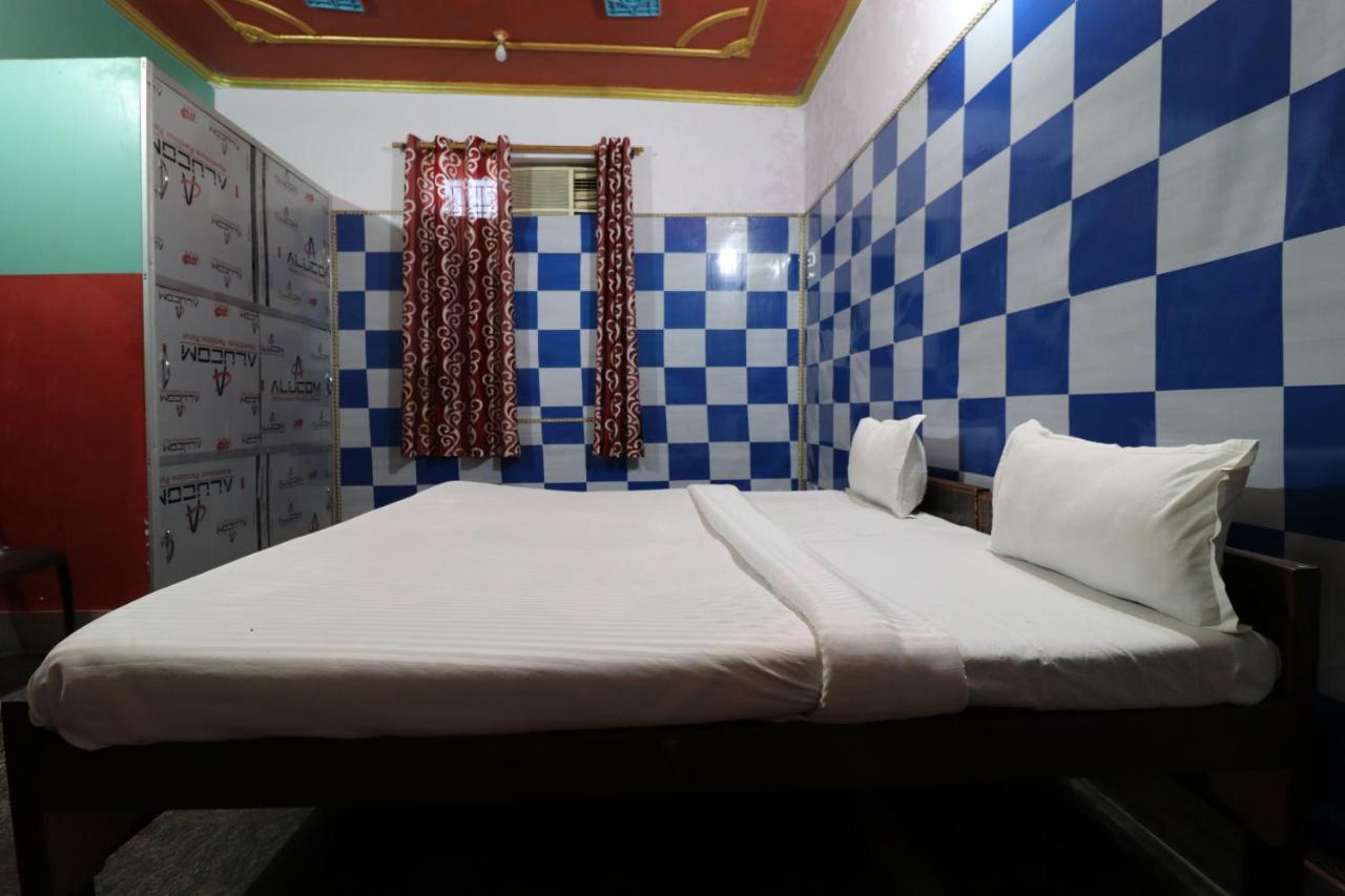 Oyo 27695 Hotel Relation Kanpur Dış mekan fotoğraf