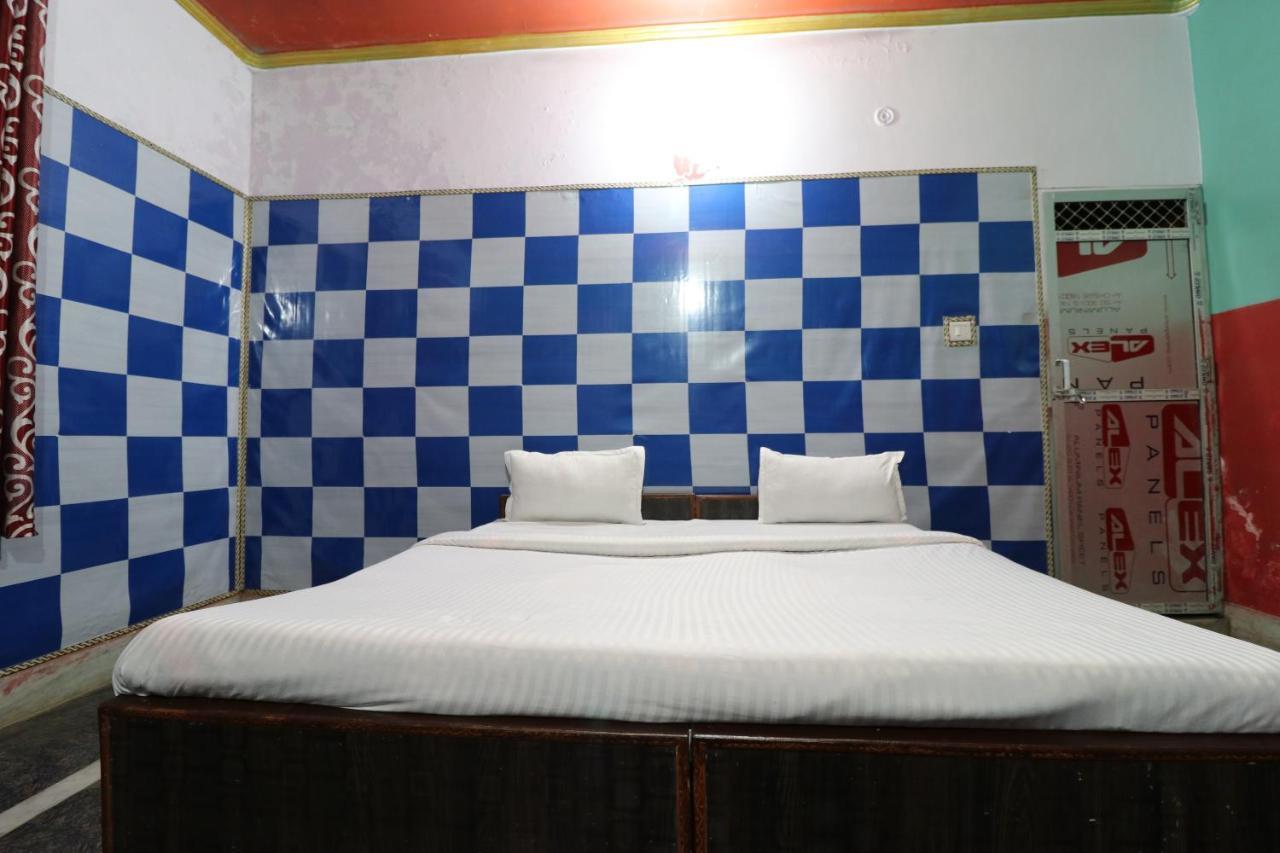 Oyo 27695 Hotel Relation Kanpur Dış mekan fotoğraf