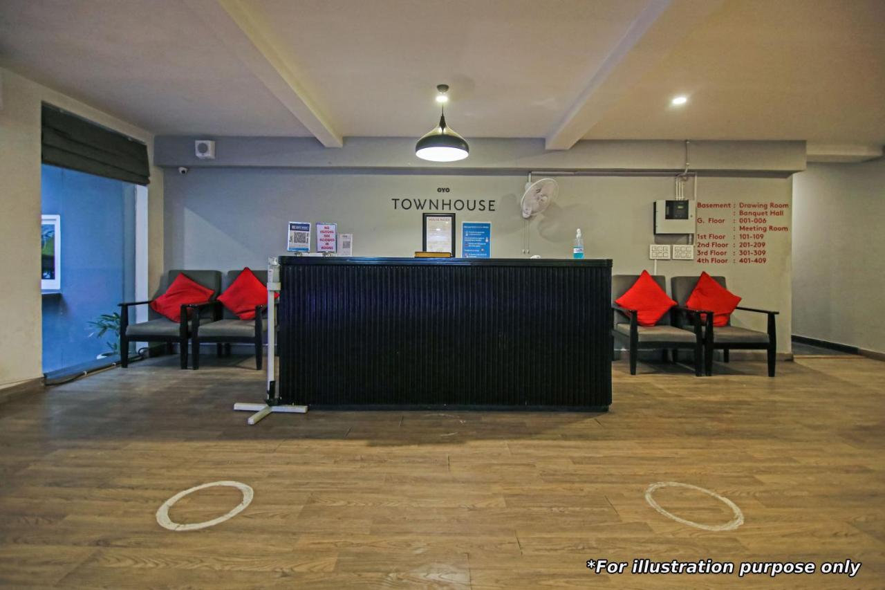 Oyo 27695 Hotel Relation Kanpur Dış mekan fotoğraf