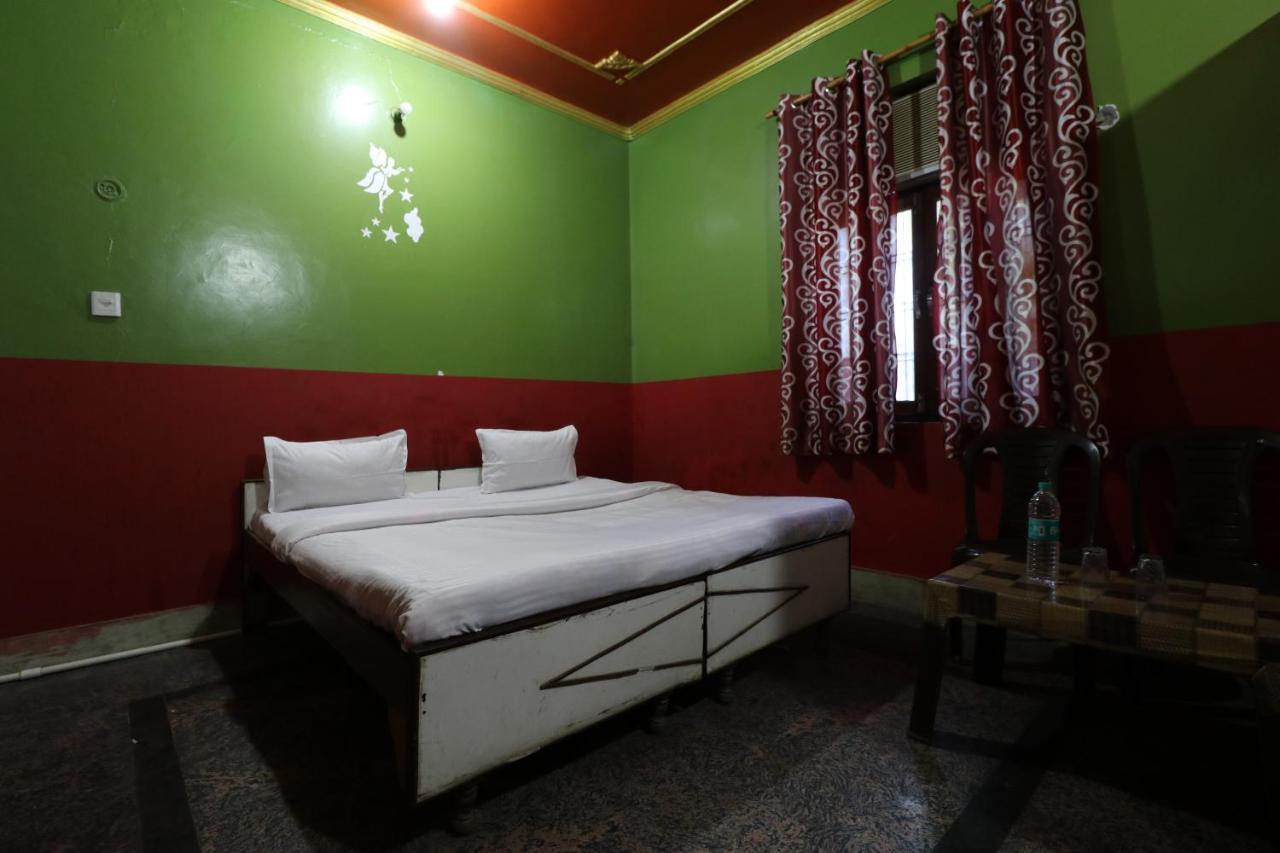 Oyo 27695 Hotel Relation Kanpur Dış mekan fotoğraf