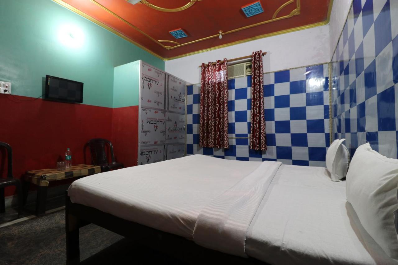 Oyo 27695 Hotel Relation Kanpur Dış mekan fotoğraf